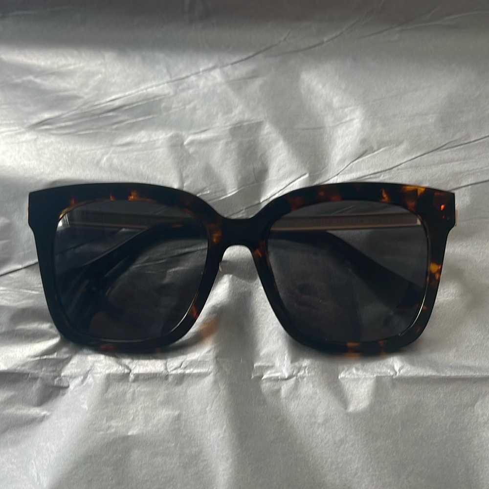 DIFF Eyewear - Bella Sunglasses